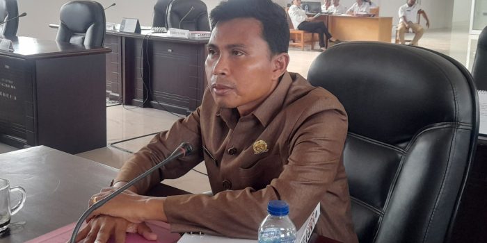 Masih Di Gudang BPBD, DPRD Minta Pemerintah Segera Salurkan 10,6 Ton Beras Bantuan Pempus Untuk Korban Banjir Benenai 