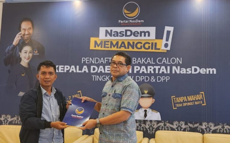 Pilkada Malaka, SBS Daftar Di DPW Partai Nasdem NTT